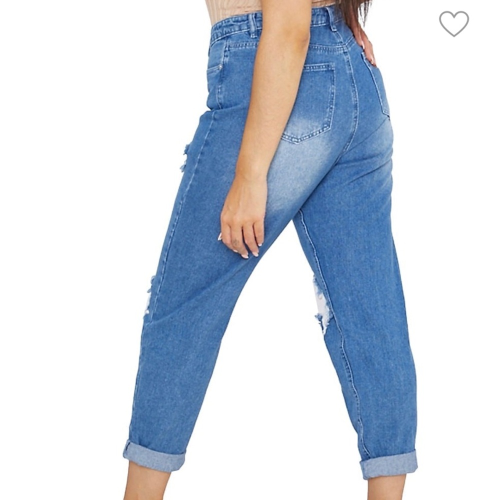 Blue Jeans - Picture 2 of 4